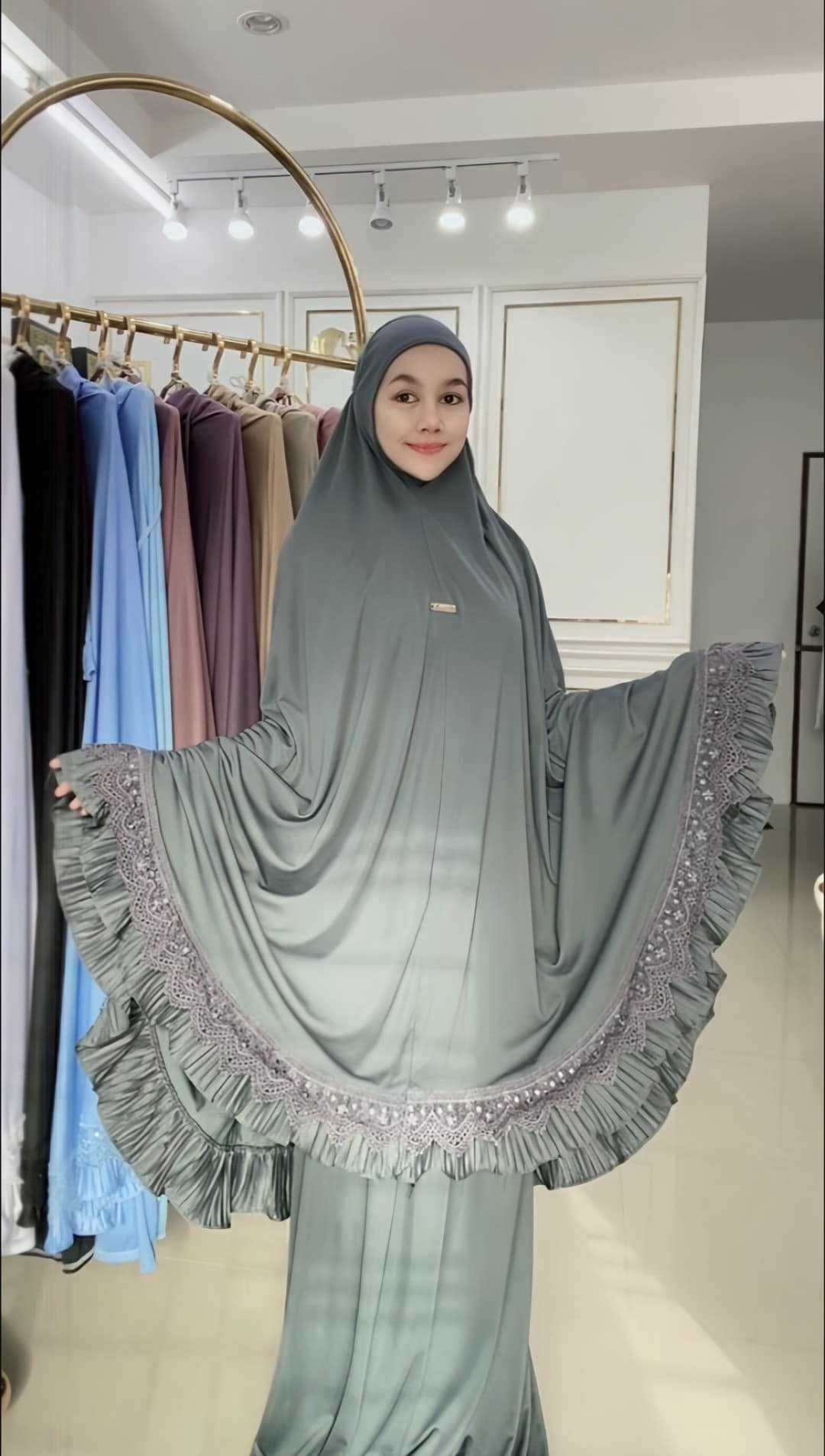 ชุดละหมาด ตะละกง ผ้าละหมาด พร้อมส่ง TELEKUNG  รุ่น   DARIA อัดพลีท แต่งลูกไม้