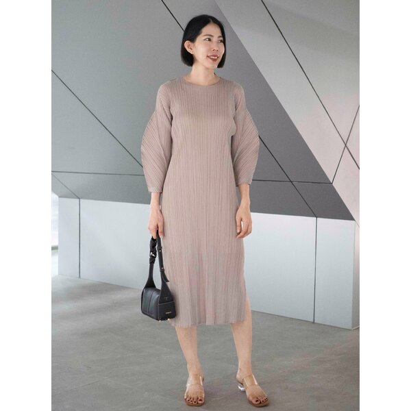 Restock!! 2MUAY รุ่น GJO8848 เดรสอัดพลีท LONG SLEEVE PLEATED DRESS FREE SIZE
