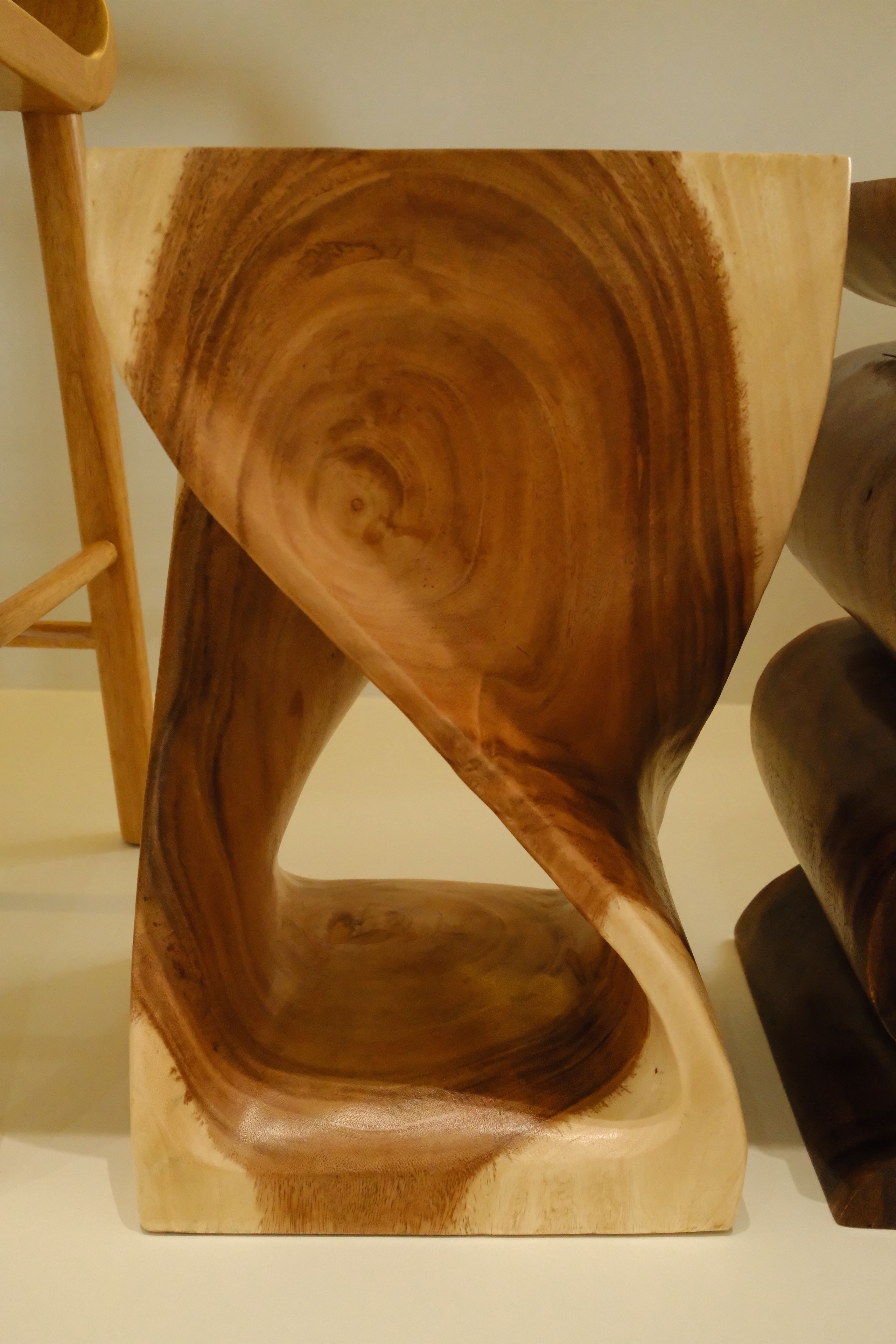 stool ไม้จามจุรี