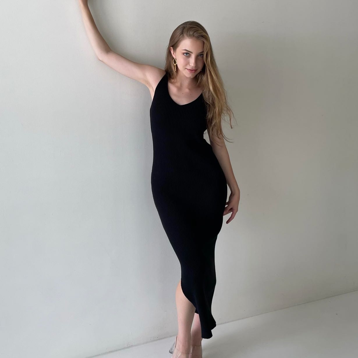 Ivanna Knit Dress - Black (Pre-Order only)