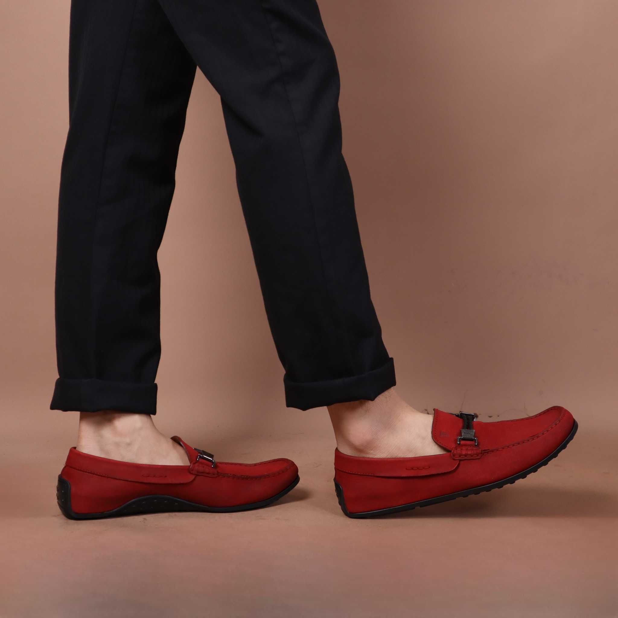 TOD'S 7.5A UK / 41.5 EU / 27.5 CM