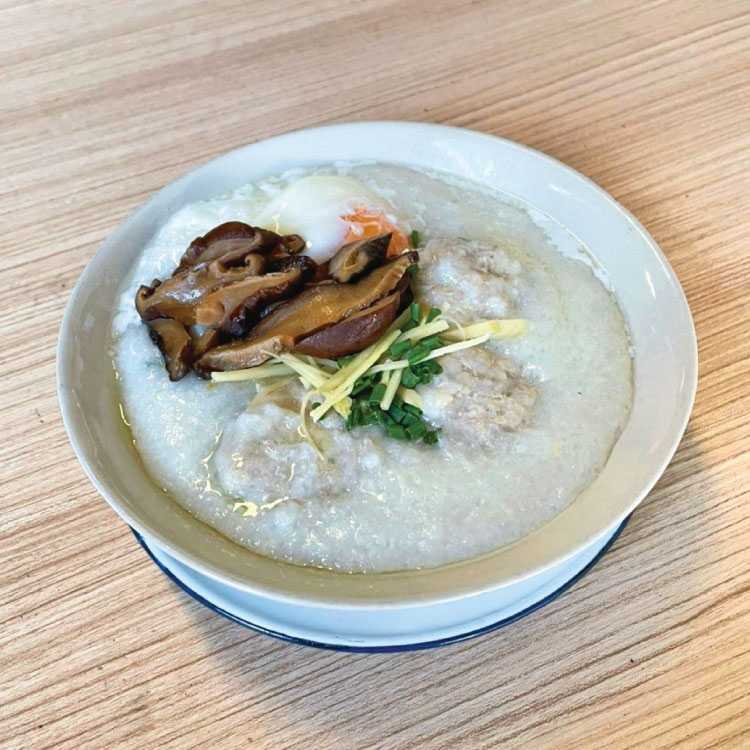 โจ๊กหมูเห็ดหอม