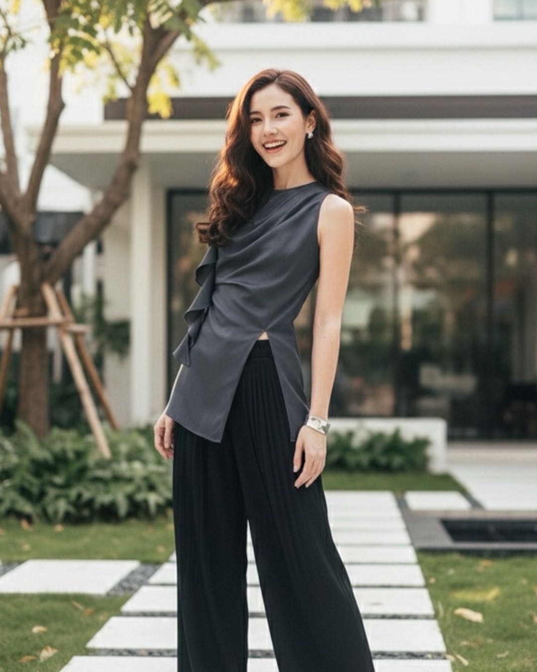 #Bjgrayblouse251119 (750THB)