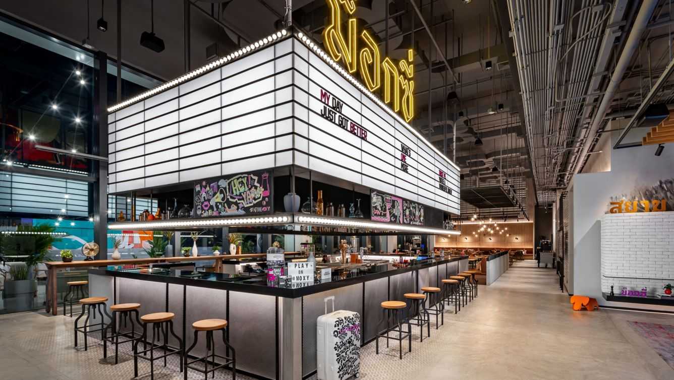 Moxy Bangkok Ratchaprasong กรุงเทพ ห้อง Moxy Queen หรือ Moxy Twin พร้อมอาหารเช้า 2 ท่าน
