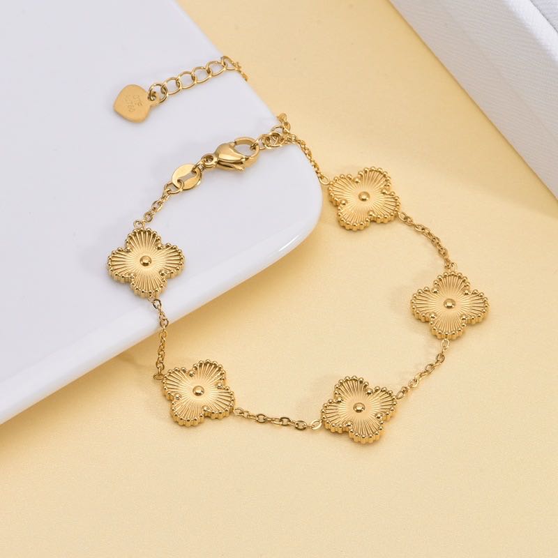 ข้อมือ VC ทอง สแตนเลส size 14-20 cm.