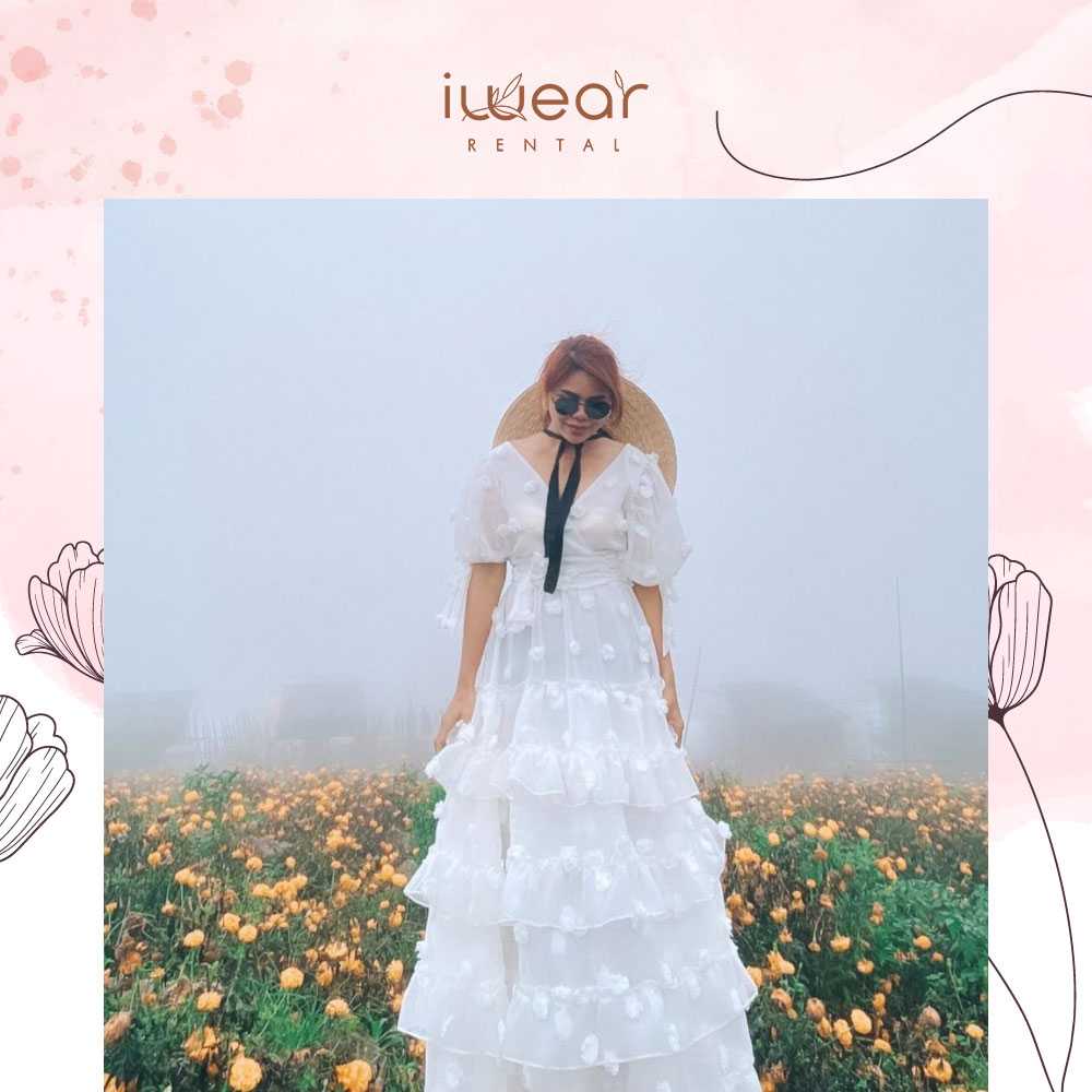 FLOWER POM Freesize / Factoryboutique สีขาว