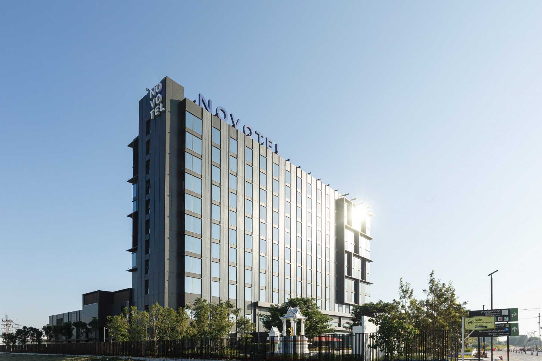 Novotel Bangkok Future Park Rangsit รังสิต กรุงเทพ ปทุมธานี ห้อง Superior พร้อมอาหารเช้า 2 ท่าน