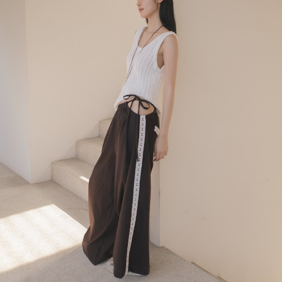 Pana Wide-leg with Lace Side Straps in mocha