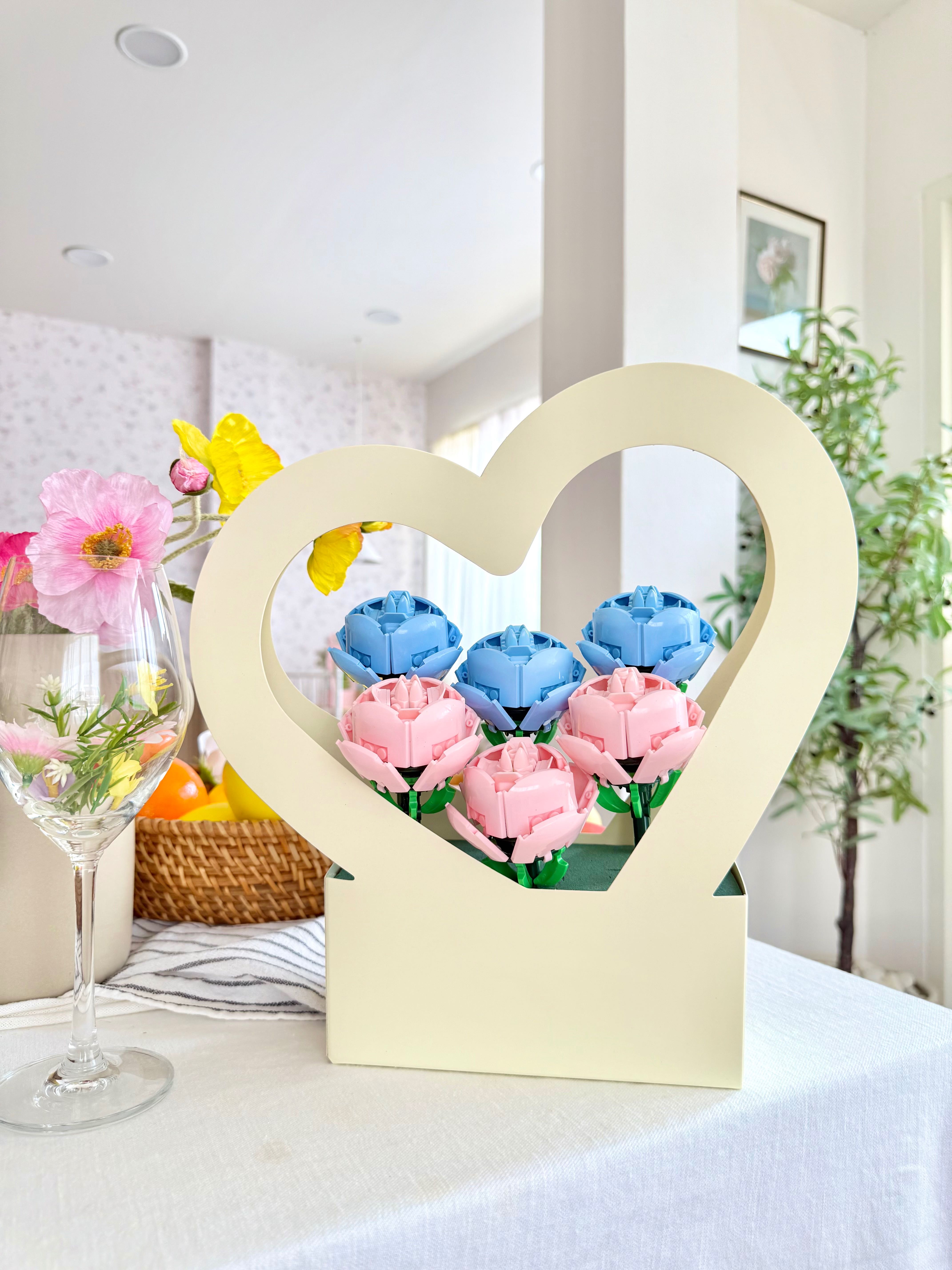 LEGO Rose Heart Basket ตะกร้าดอกกุหลาบรูปหัวใจ
