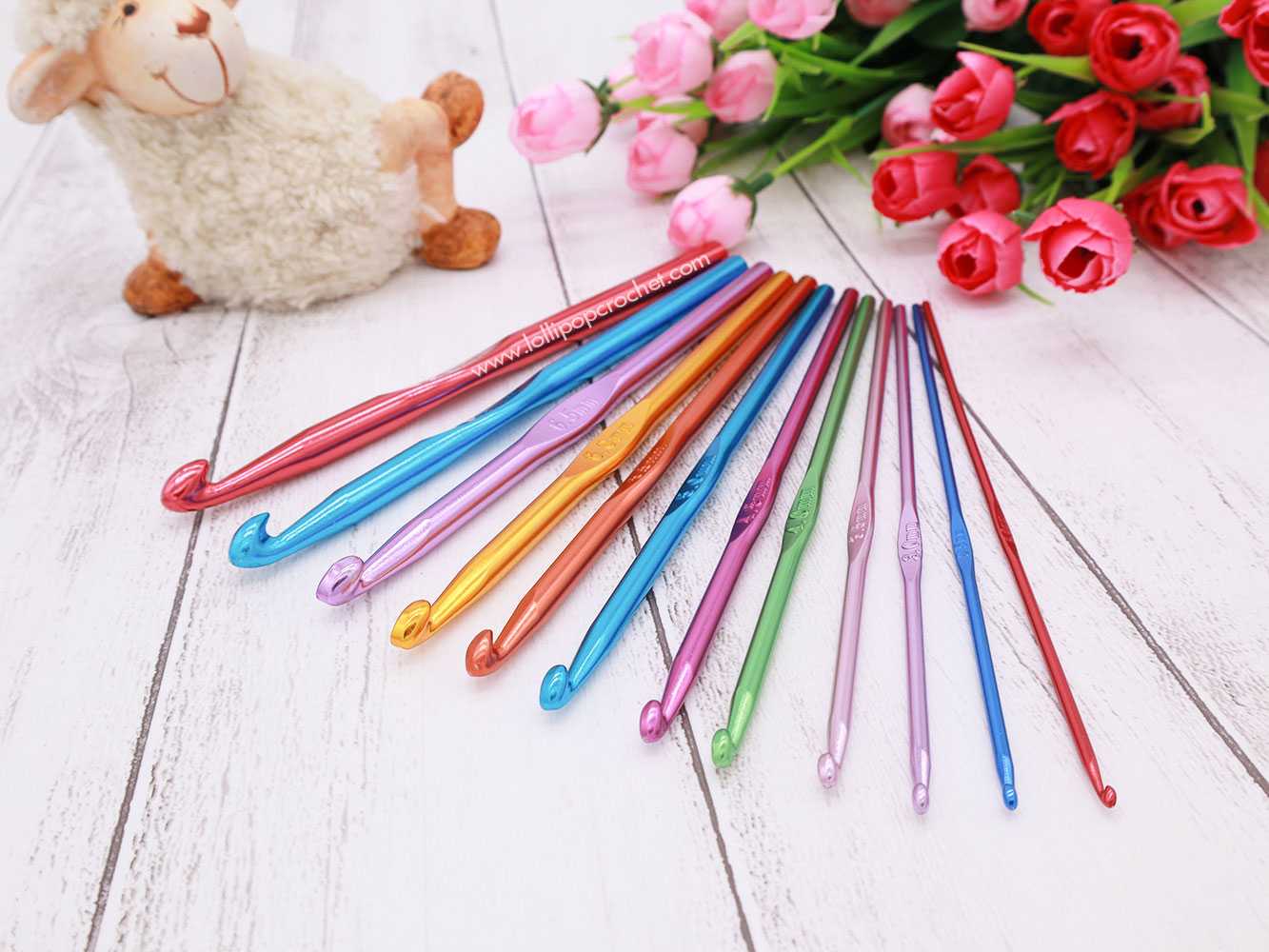 ชุดเข็มโครเชต์อลูมิเนียม 12 ขนาด Aluminum Crochet Hook Set