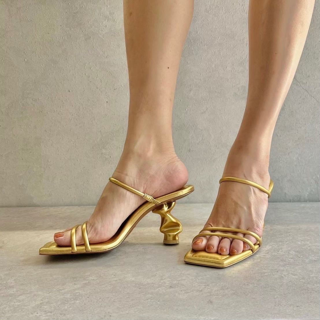 Cult Gaia SERAPHINA SANDAL - GOLD