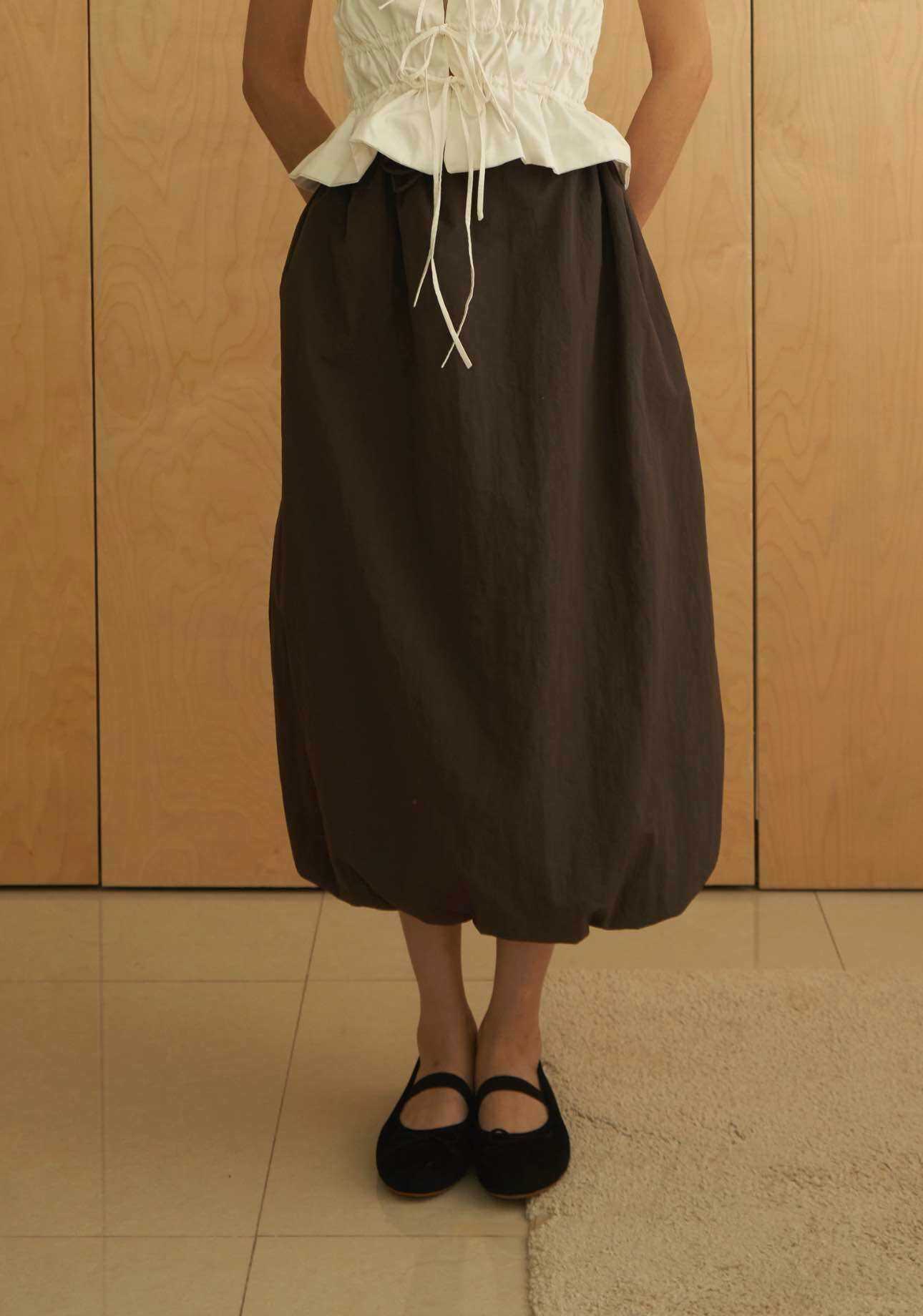 Weekend begins - Stormy plump skirt