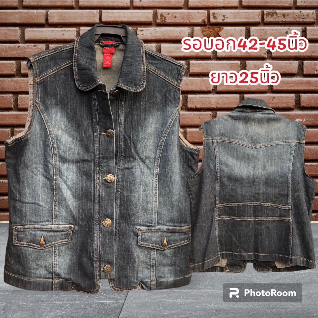 มี4แบบให้เลือก เสื้อกั๊กยีนส์สินค้ามือ2 สินค้าผ้ายีนส์นอกนำเข้าราคาถูก สินค้าถ่ายจากงานจริง