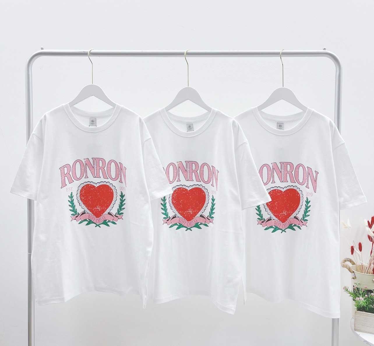Ronron Heart laurel over fit T-Shirt (White)