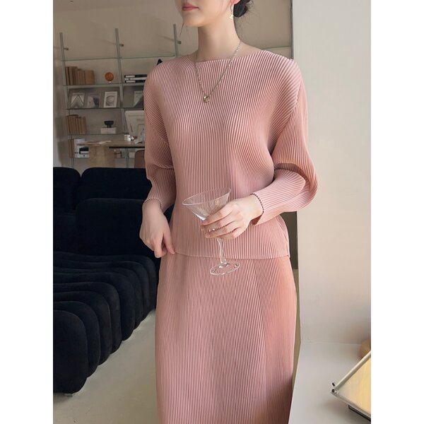 2MUAY GJO1882 เสื้อพลีทคุณภาพ THICK LONG SLEEVE PLEATED TOP 9 สี FREE SIZE