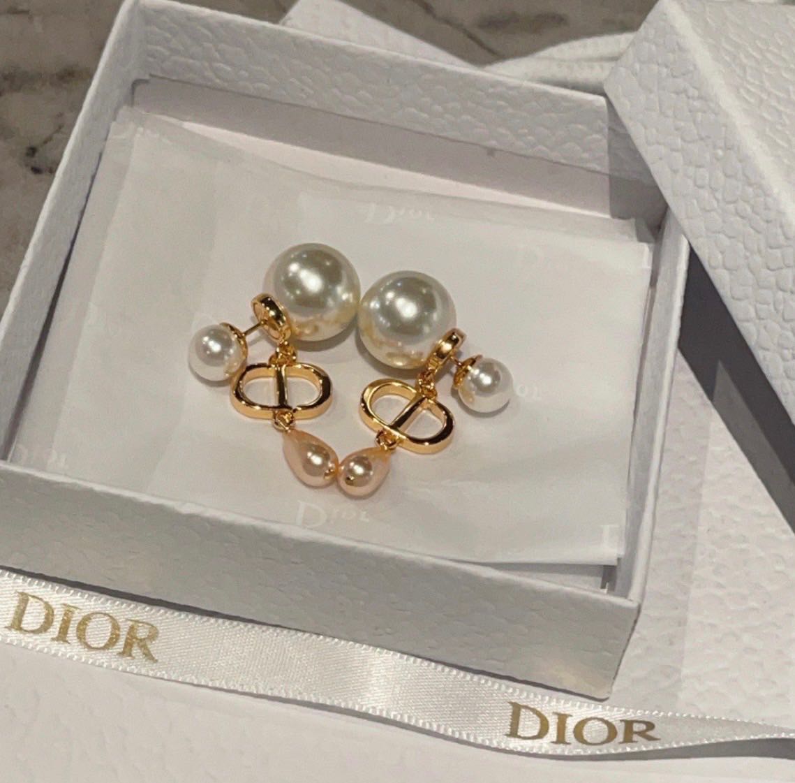 ต่างหู Dior ห้อยมุก สวยมากกก💥 ท็อป