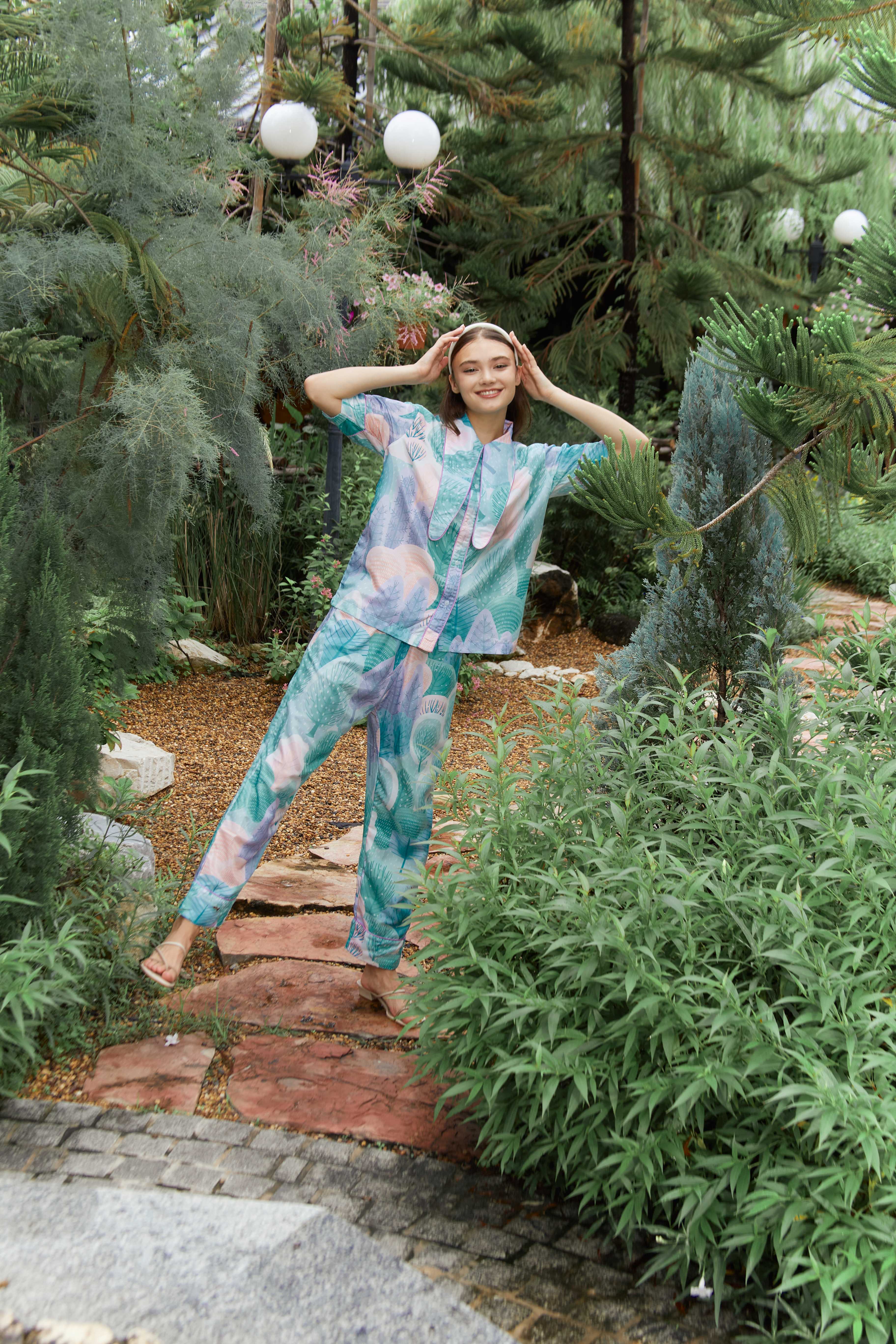 A million trees long pants set แนะนำปักชื่อปลายแขนหรือด้านหลัง