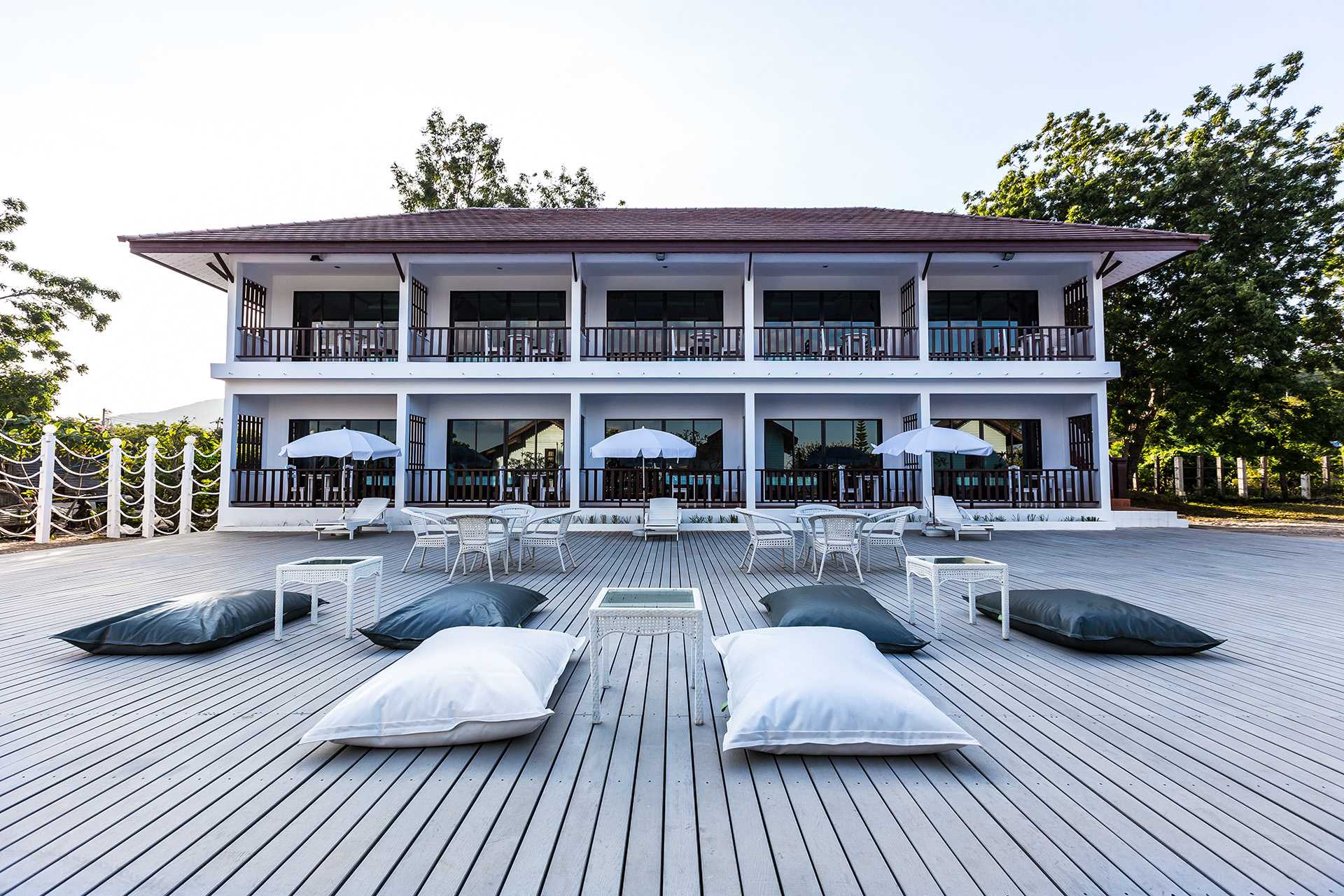 Rimtalay Koh larn เกาะล้าน พัทยา Pattaya ห้อง Arctic Seaview พร้อมอาหารเช้า 2 ท่าน