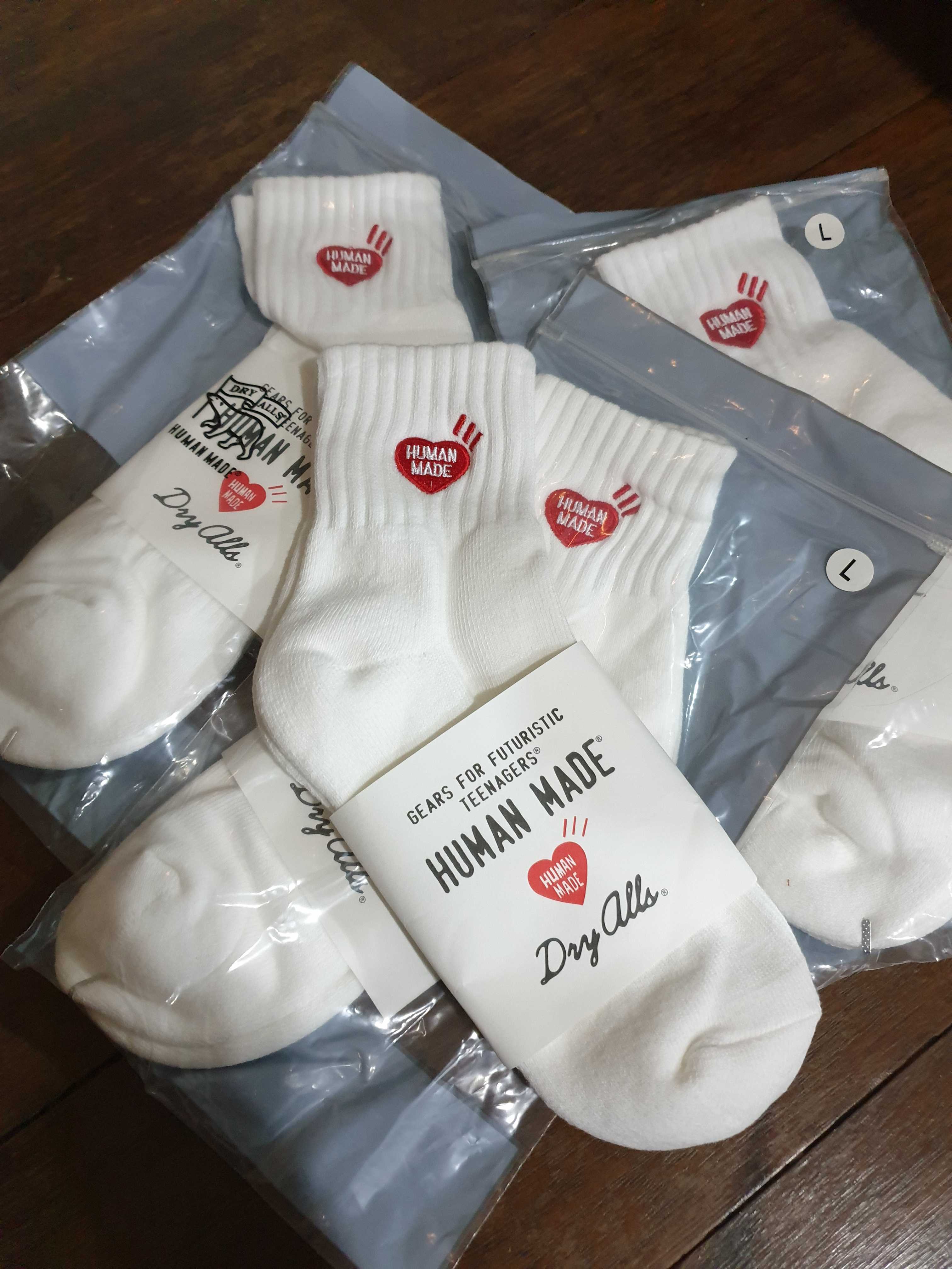 (สินค้าหมดชั่วคราว) ถุงเท้า Humanmade socks freesize