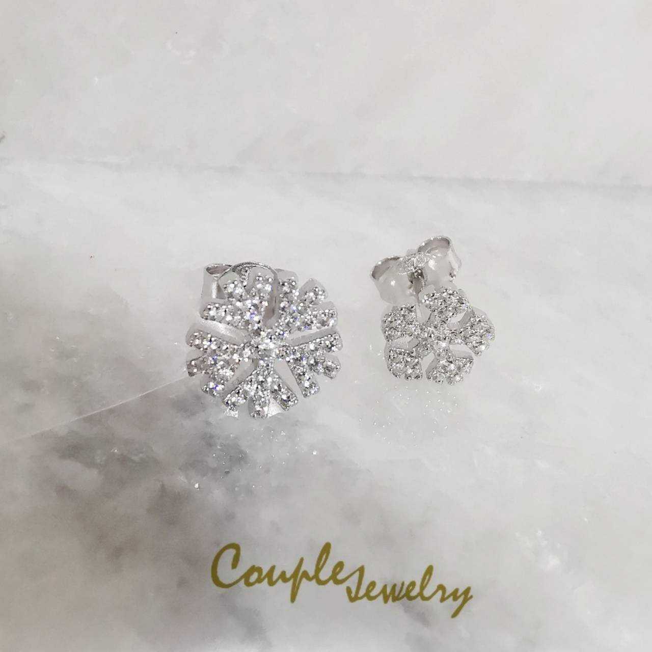 Couple jewelry ต่างหูเงินแท้925 เพชรCZ รูปเกล็ดหิมะ