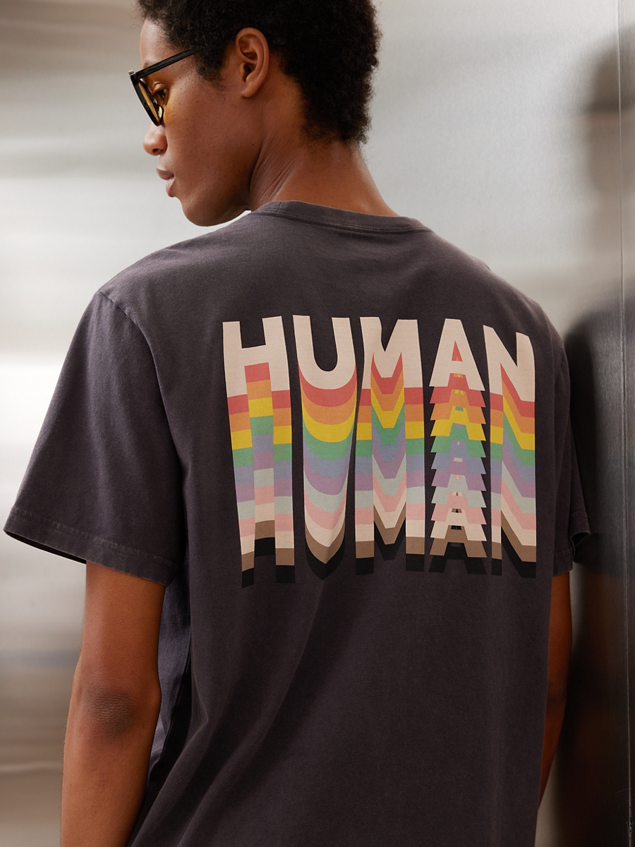 เสื้อยืด ผู้ชาย SUM PRIDE SS SET IN TEE - PC DYE + MAGIC WHITE TUMBLE ( 017-3908-001 )