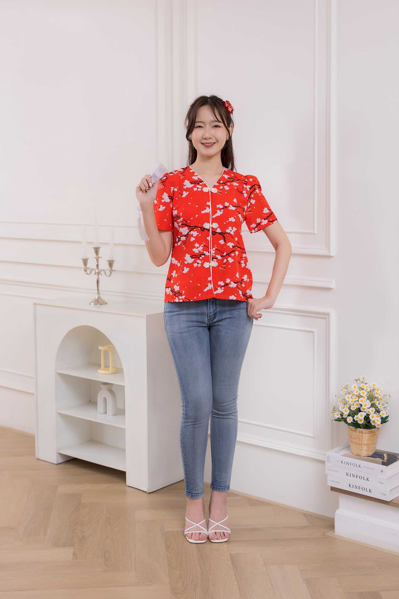 ชุดให้นมตรุษจีน  Red  sakura floral top
