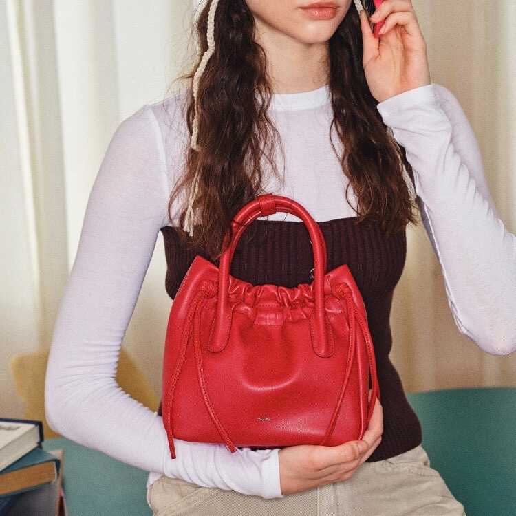 MUVA | Celinn bag (preorder 7-14 days)