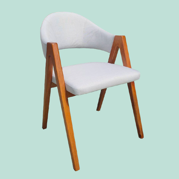 เก้าอี้หุ้มผ้า รุ่นสแกนดี้ scandy chair