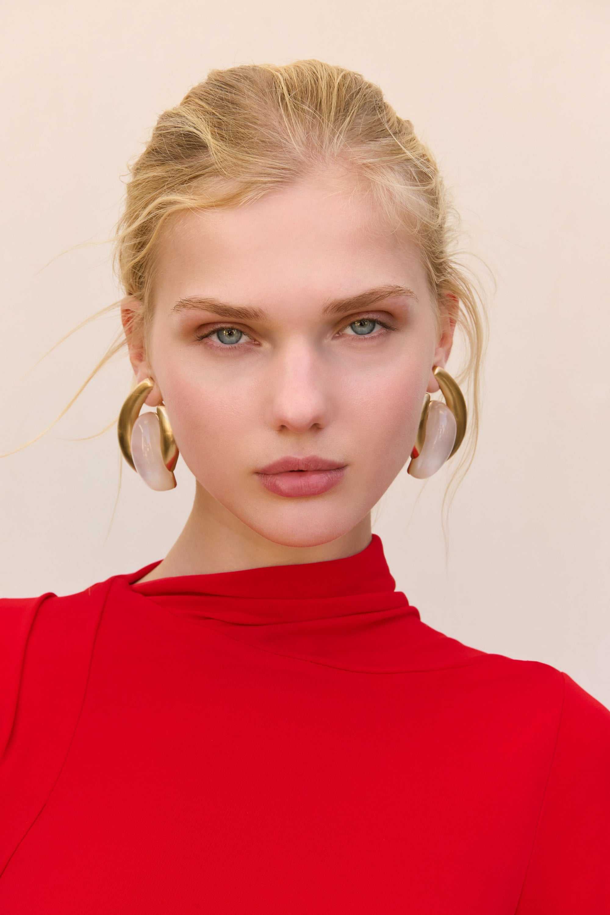 Cult Gaia AUDRINA EARRING - PEARLIZED IVORY
