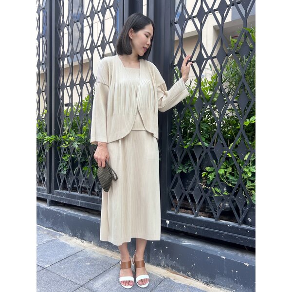 SET 3 ชิ้น 2MUAY รุ่น GJO5161 / GJO5160 / GJO1328 เซ็ตพลีท THICK SQUARE NECK TOP , OPEN FRONT CAR...