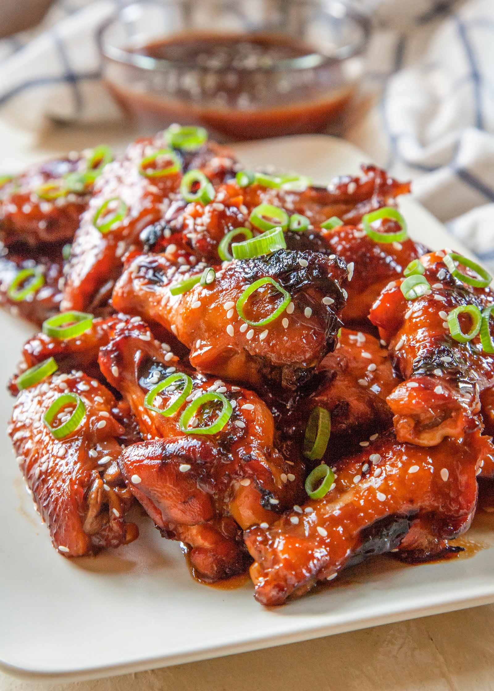 ปีกไก่(บน)ทอดซอสเทอริยากิ Teriyaki fried chicken wings