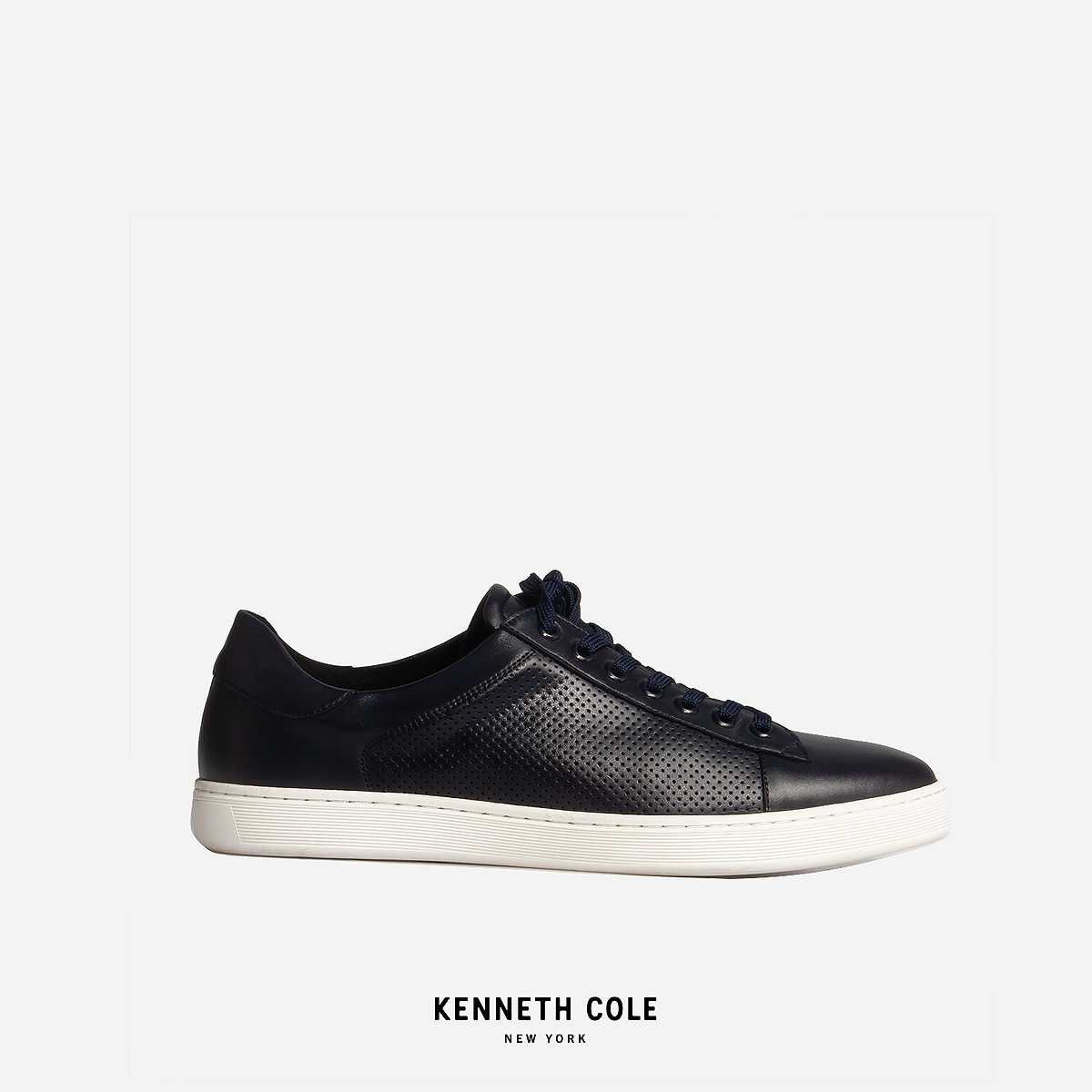 KENNETH COLE รองเท้าผ้าใบผู้ชาย รุ่น GEORGE NAVY สีกรม ( SNK - RS31062LE-410 )