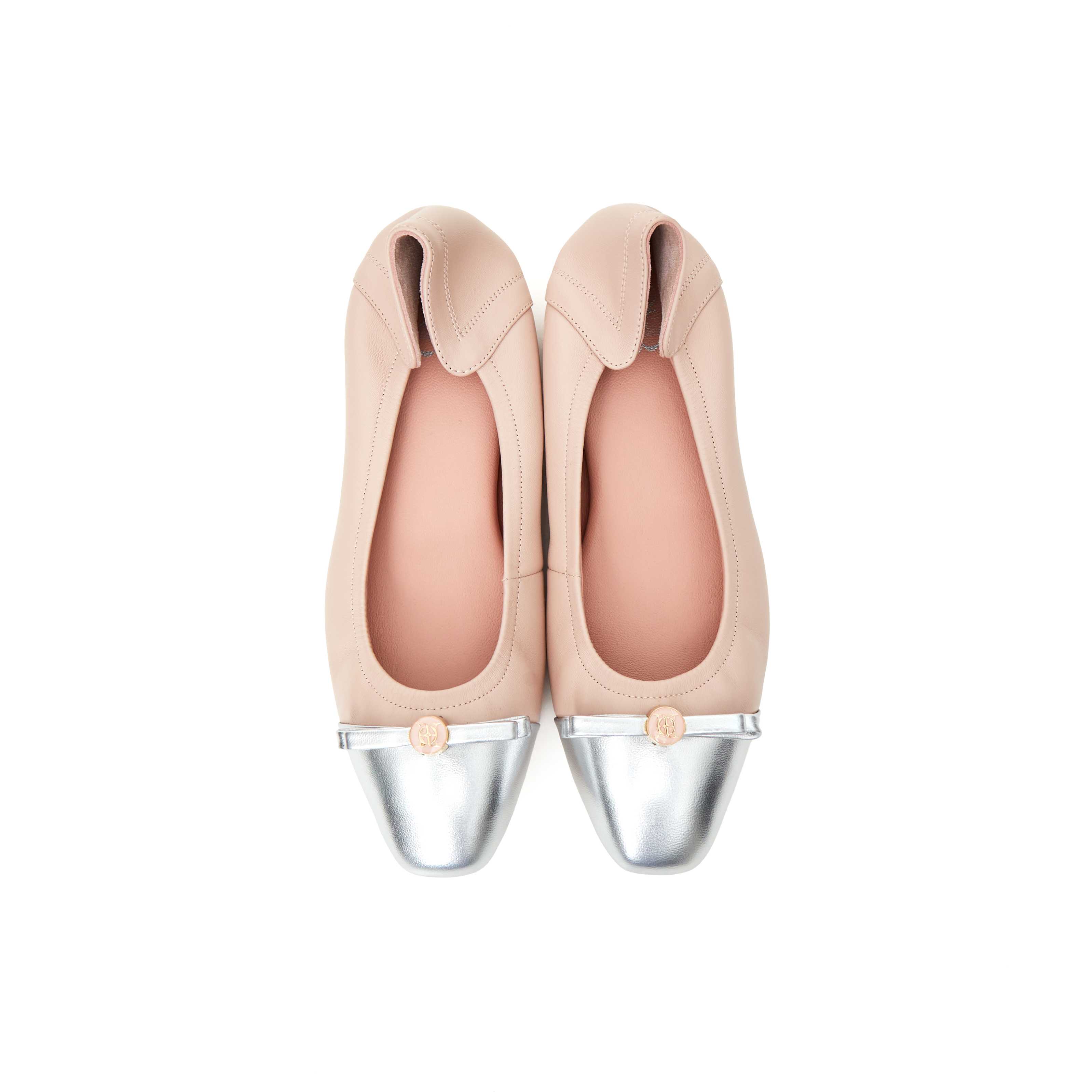 OandB Audrey Her in Premier Pink