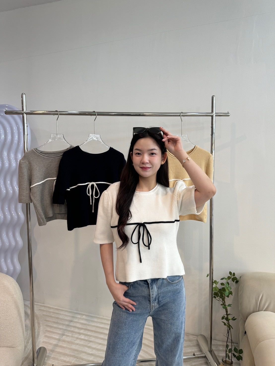 M102 : Basics Top with bow