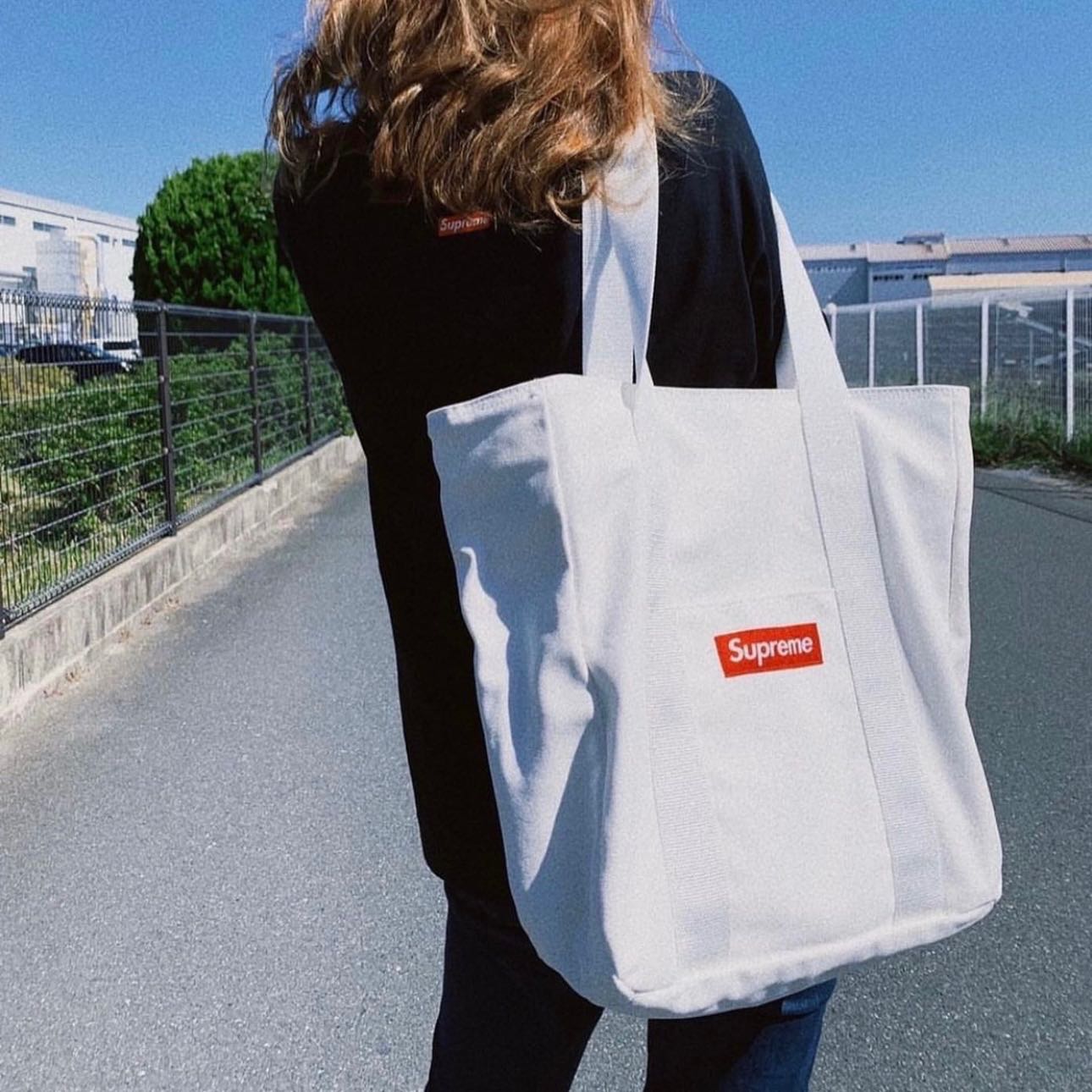 Supreme Canvas Tote Bag White | LINE SHOPPING