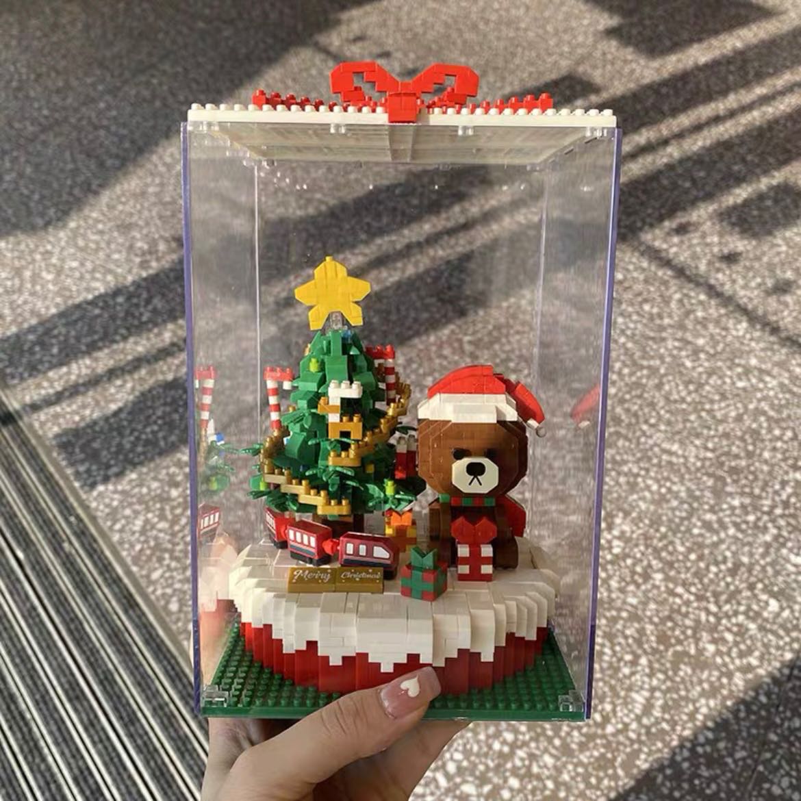 [Pre-order 10วัน] เลโก้เค้กน้องหมี & ต้นคริสต์มาส พร้อมกล่องใส