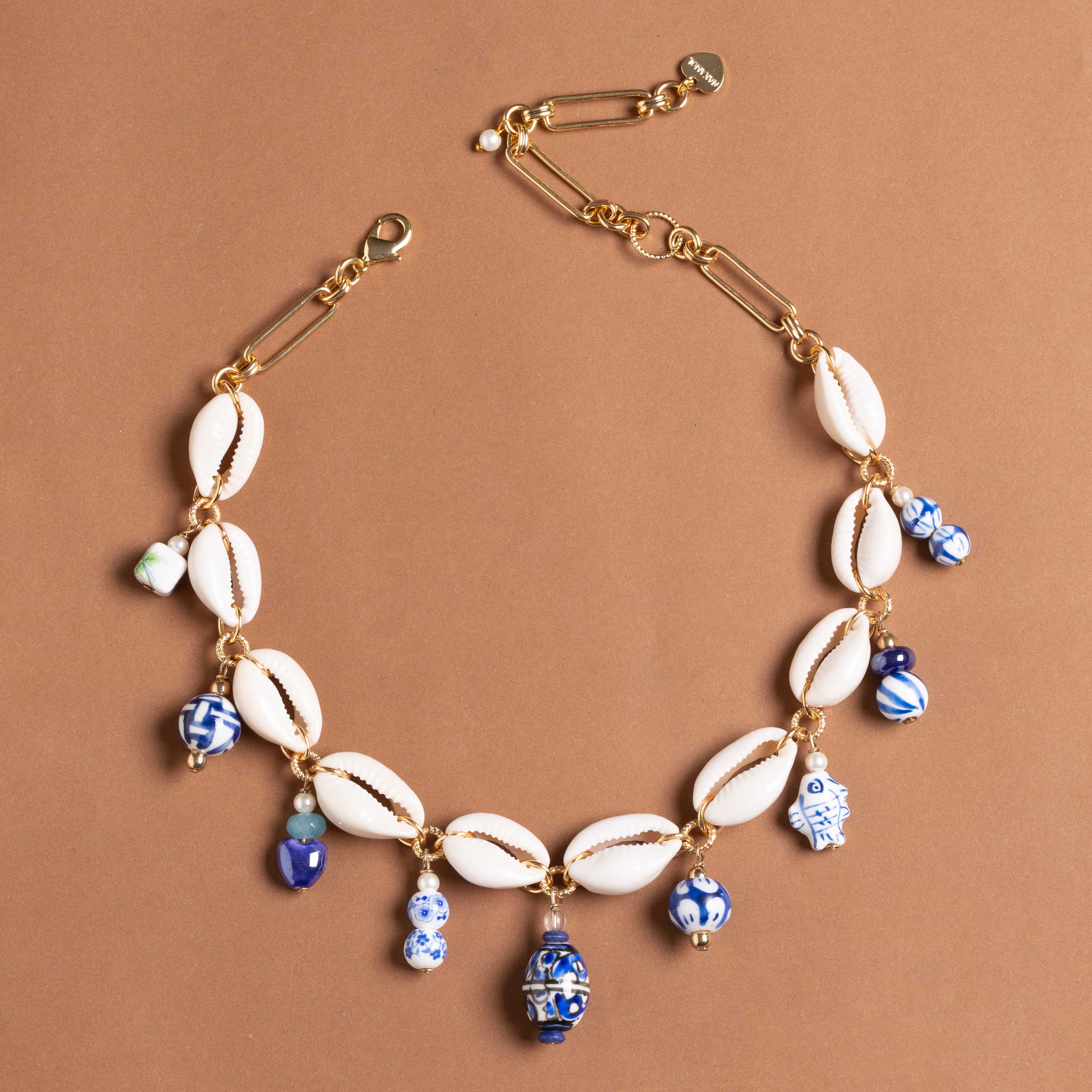 SHELL BLUE CHARM NECKLACE