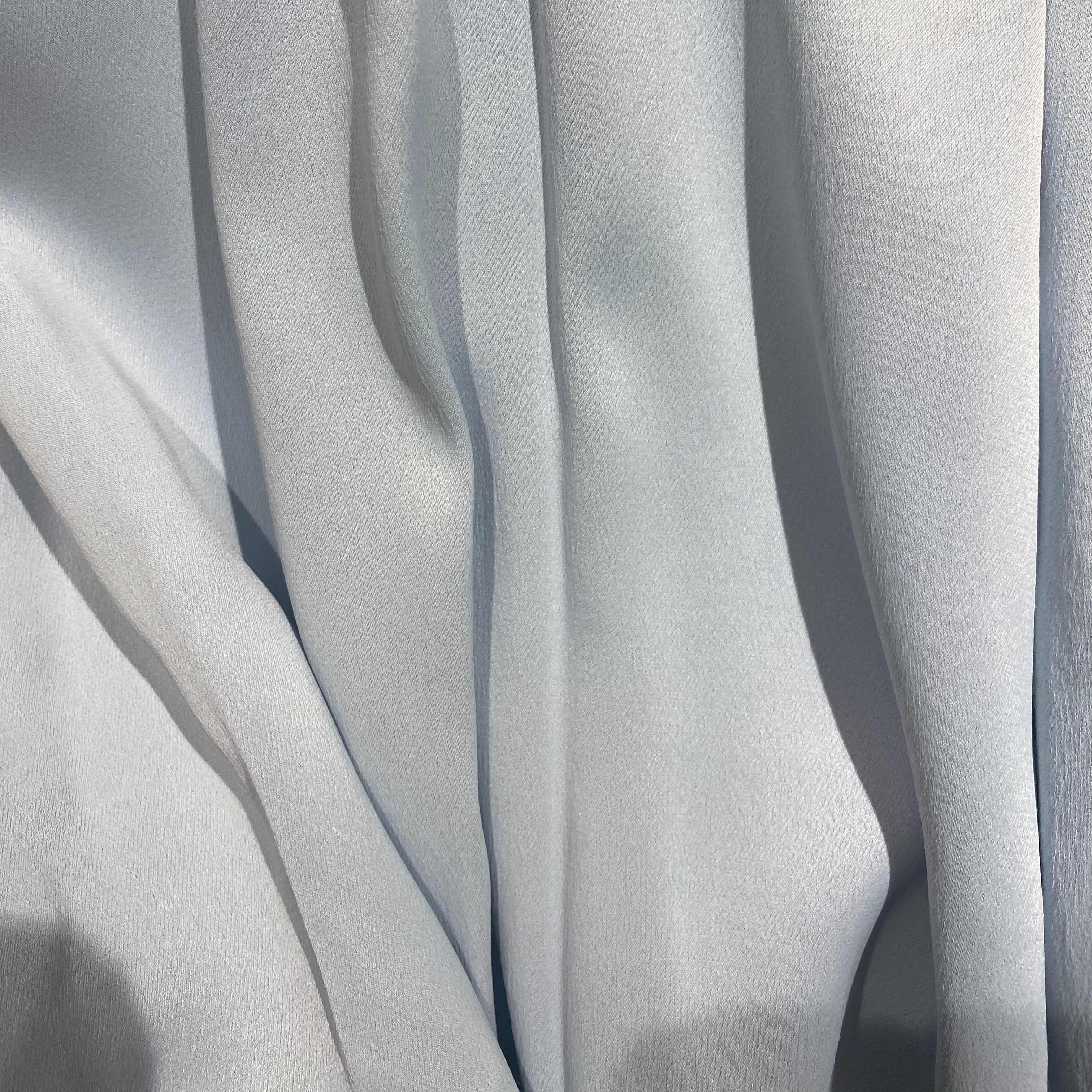 Hilton (Pastel blue)