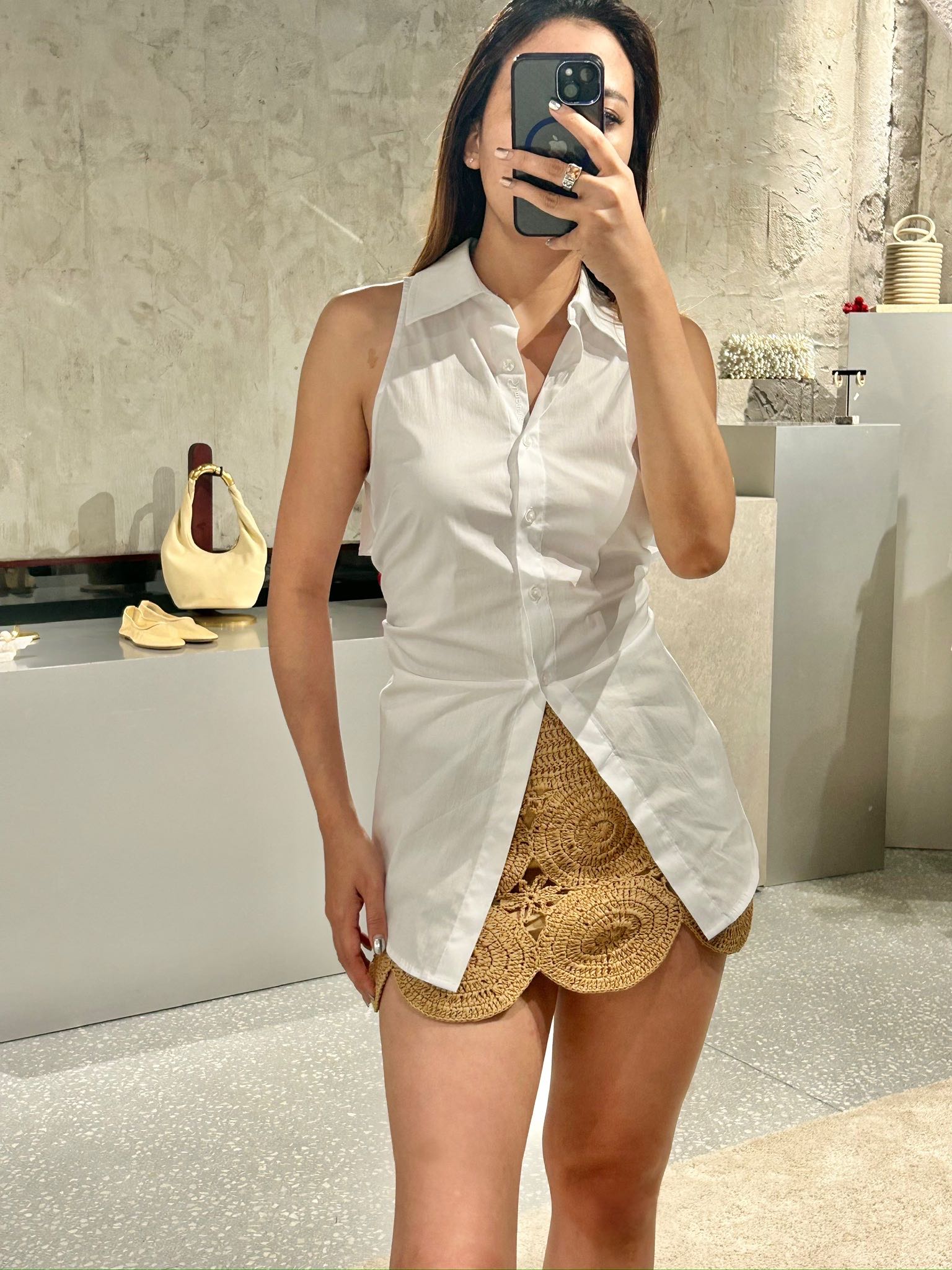 SIMONMILLER Loch sleeveless poplin button up - Macadamia