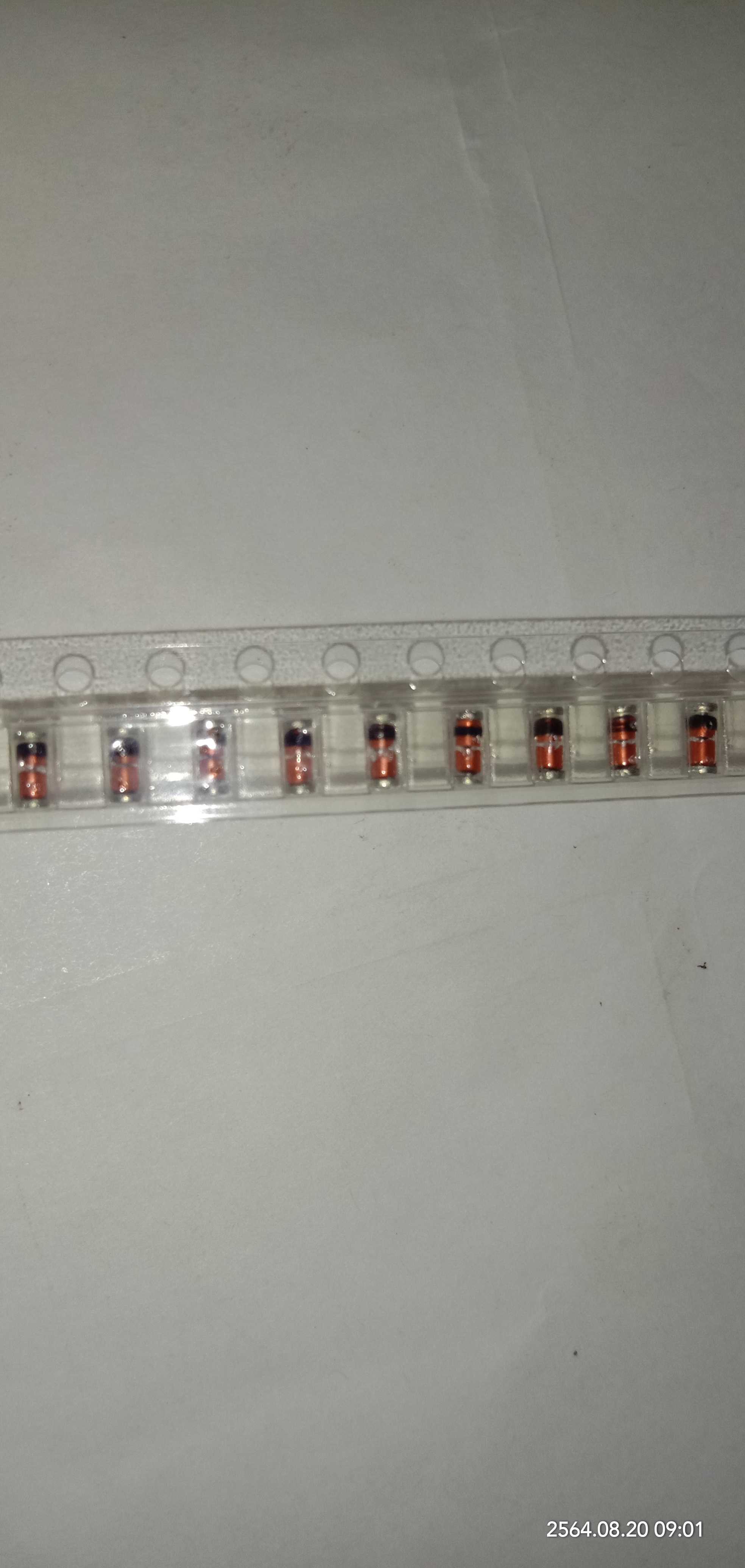 ZD SMD 4. 7v 