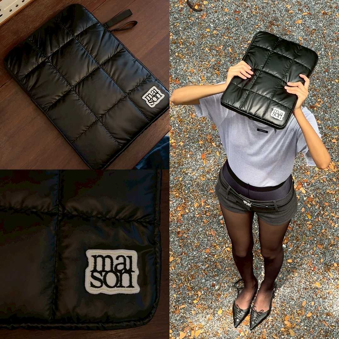 maison KEEPS Lifestyle | Puffy Dual Logo Laptop Sleeve | กระเป๋าแลปท็อป