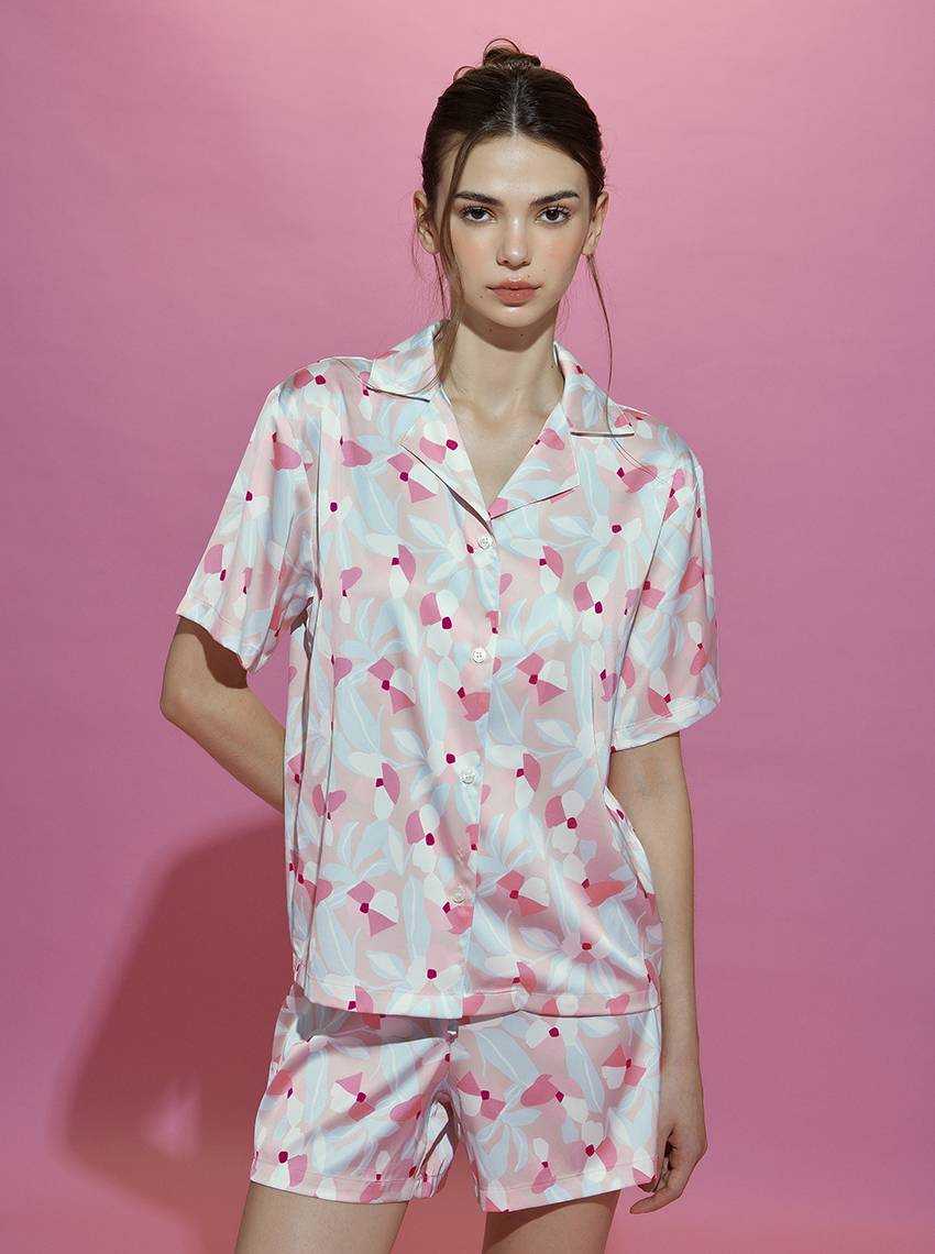 Sabina Sleepwear Nightwear เซ็ตชุดนอน เสื้อแขนสั้น กางเกงขาสั้น รหัส SVG24039OL - สีส้มอ่อน