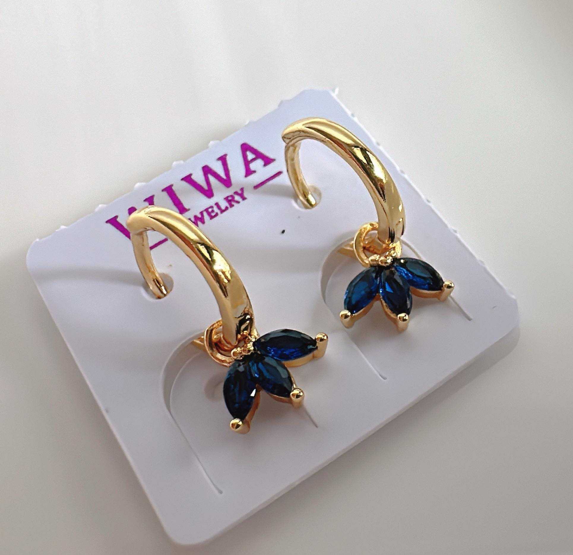 WIWA ต่างหูห่วงตุ้งติ้งใบมะกอกพลอยน้ำเงิน S925