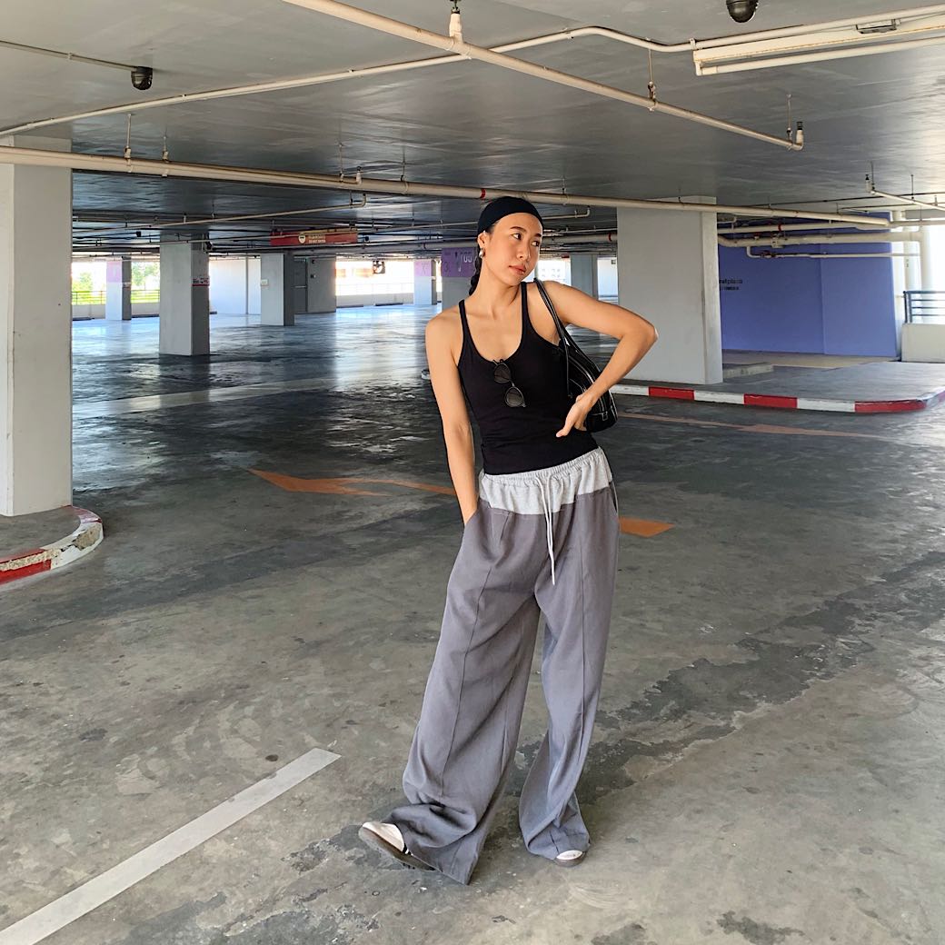 Borderline wide leg pants
