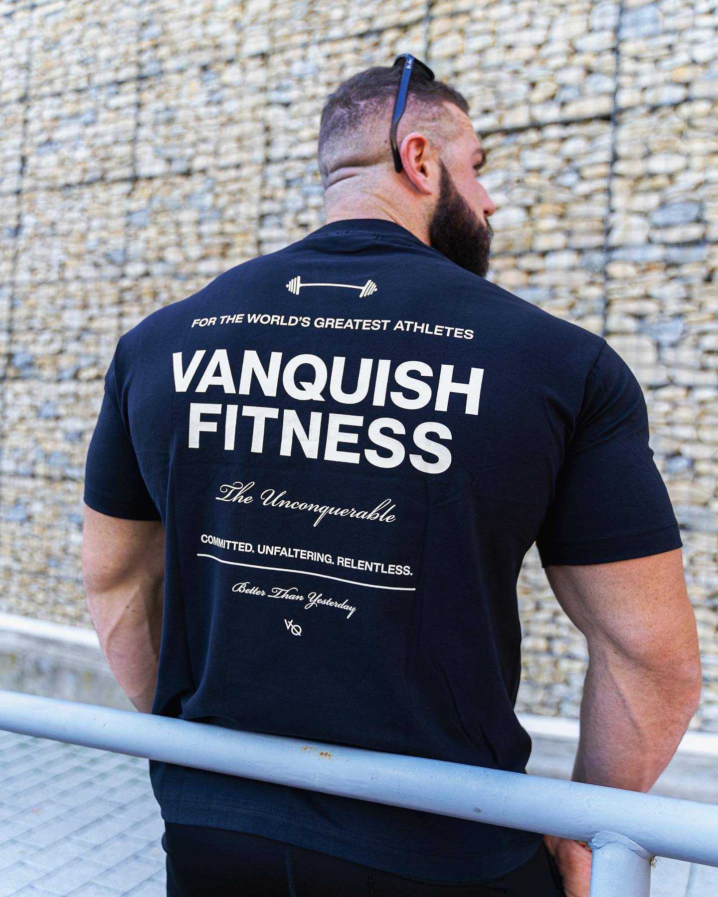 เสื้อแขนสั้น VANQUISH #26 / ผ้าคอตตอน ใส่ออกกำลังกาย ผ้านิ่มใส่สบาย ระบายอากาศได้ดี