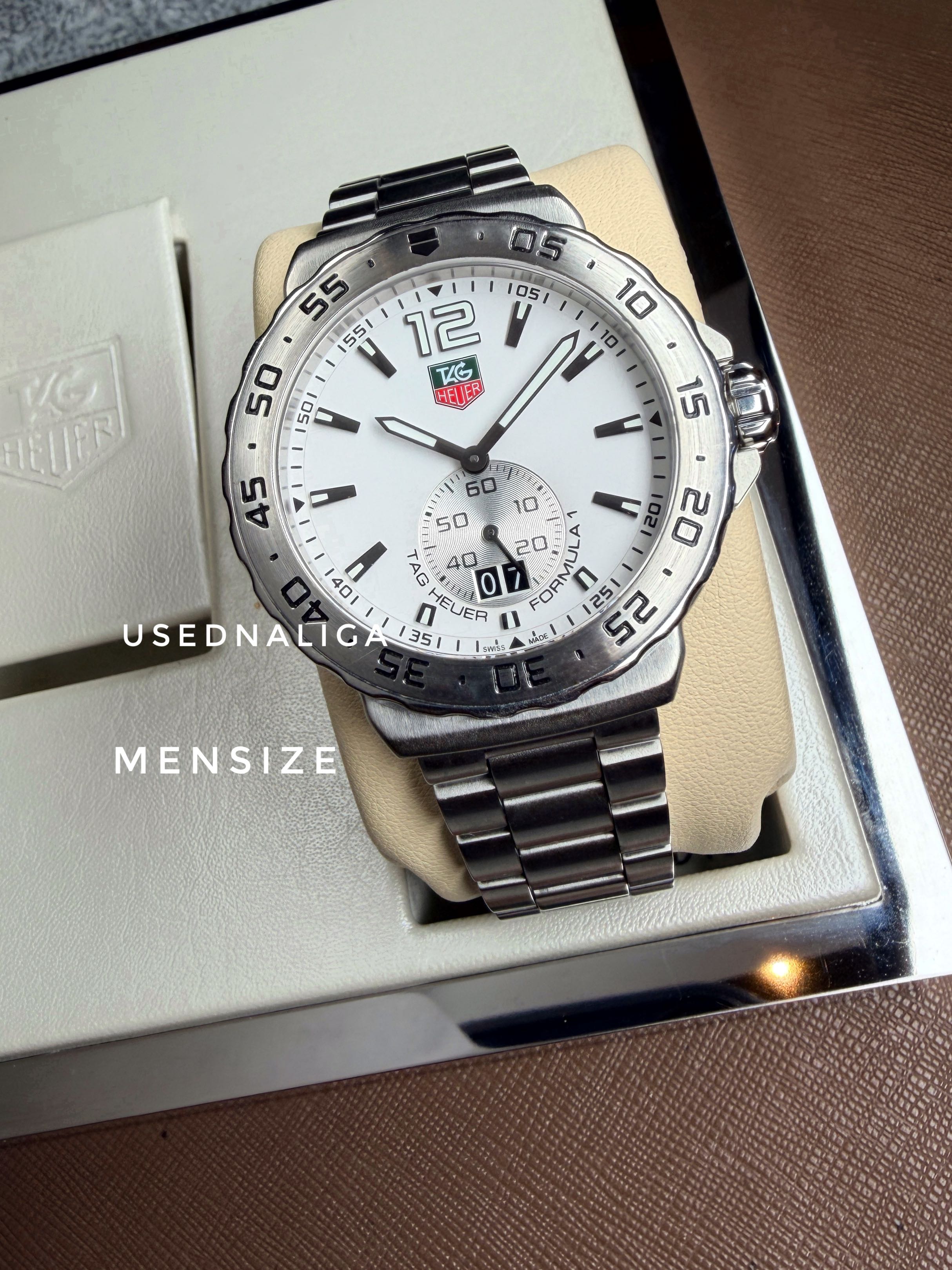 Tag Heuer  F1 White BiG DATE Mensize(41mm)