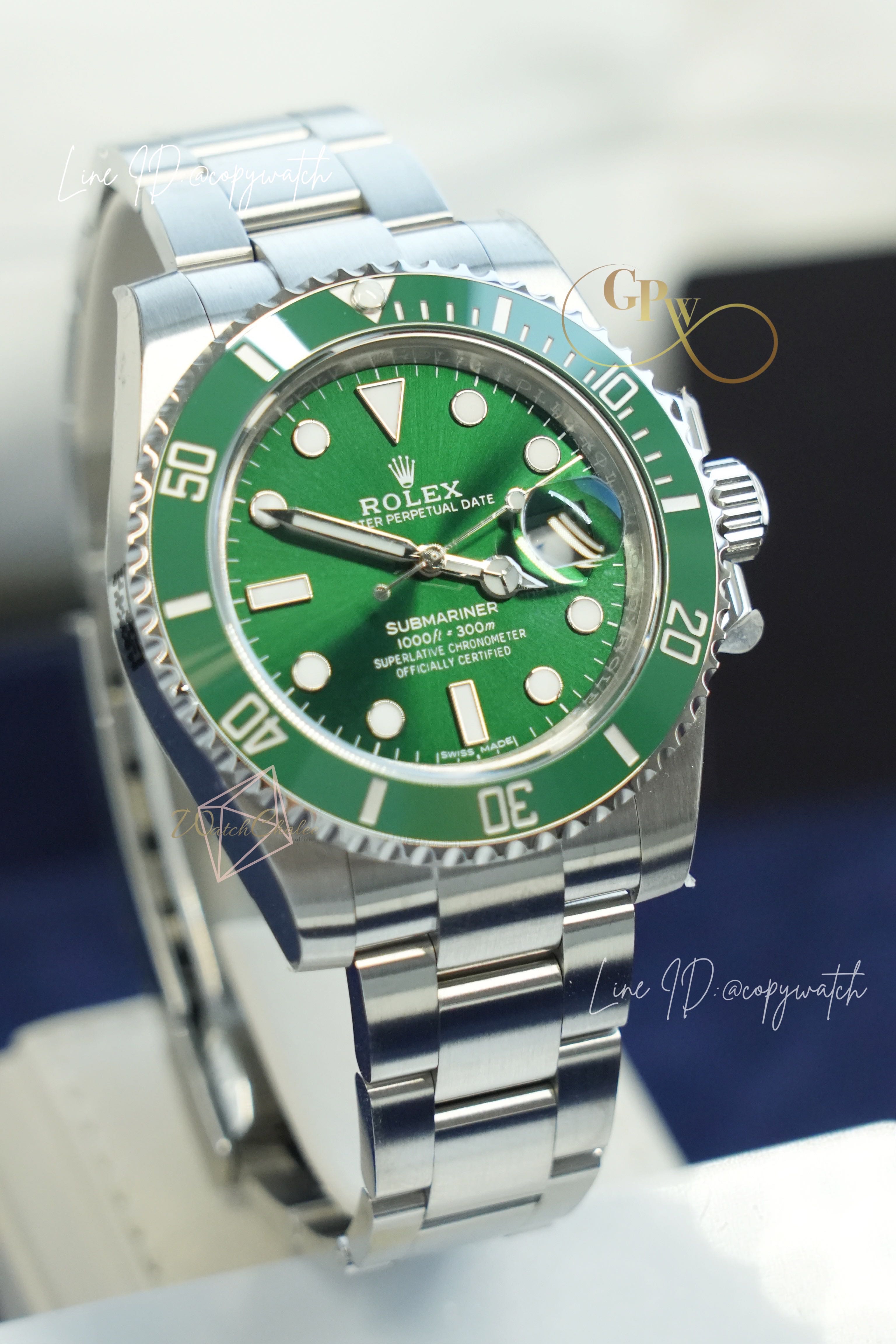 Rolex Submariner Hulk 40 mm. Automatic swiss movement