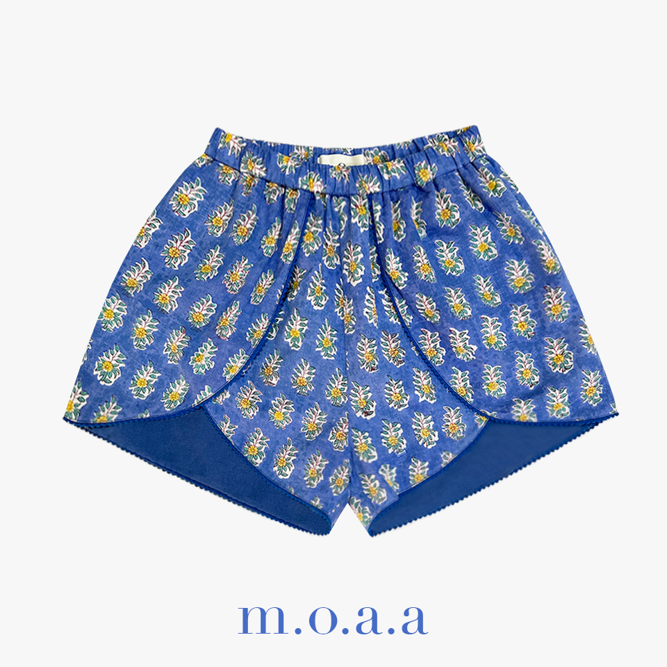 MALIBLUE LACE SHORTS