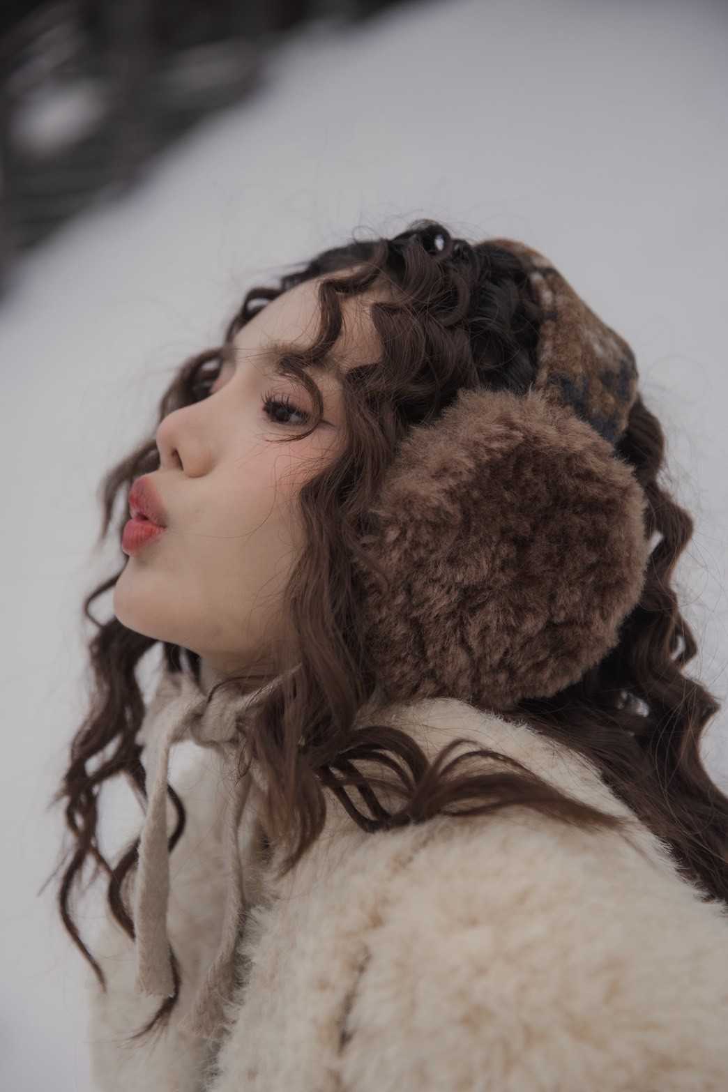 EM006  Muffle Puffy Earmuffs ที่คาดผมปิดหูอุ่น นุ่ม