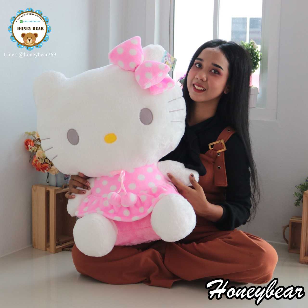 ตุ๊กตาคิตตี้รุ่นลายจุด ขนาด 30 นิ้ว